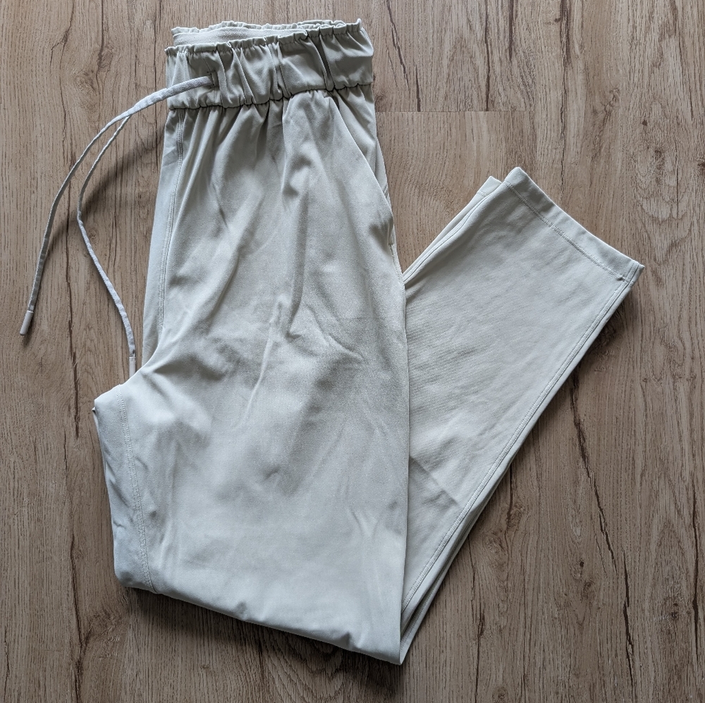 Lululemon Joggers SKU1135